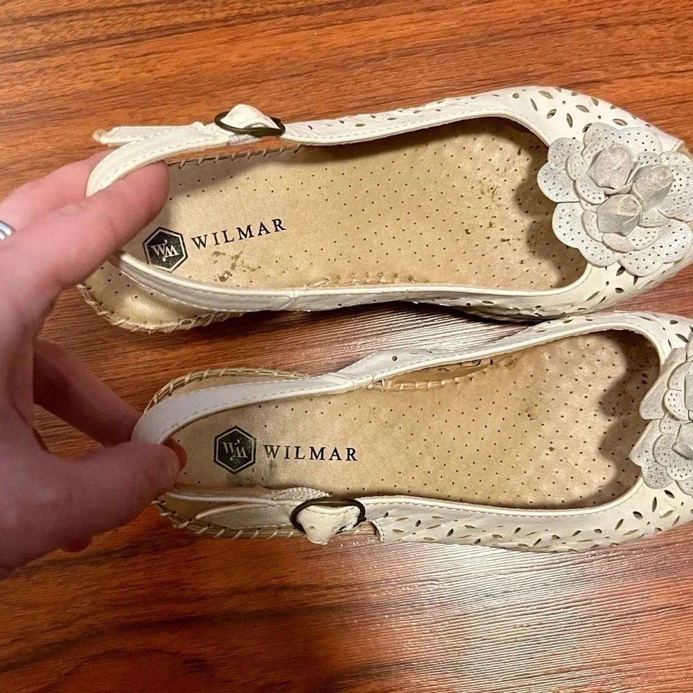 Vintage Wilmar Leather White Floral Cutout Wedges Size 38